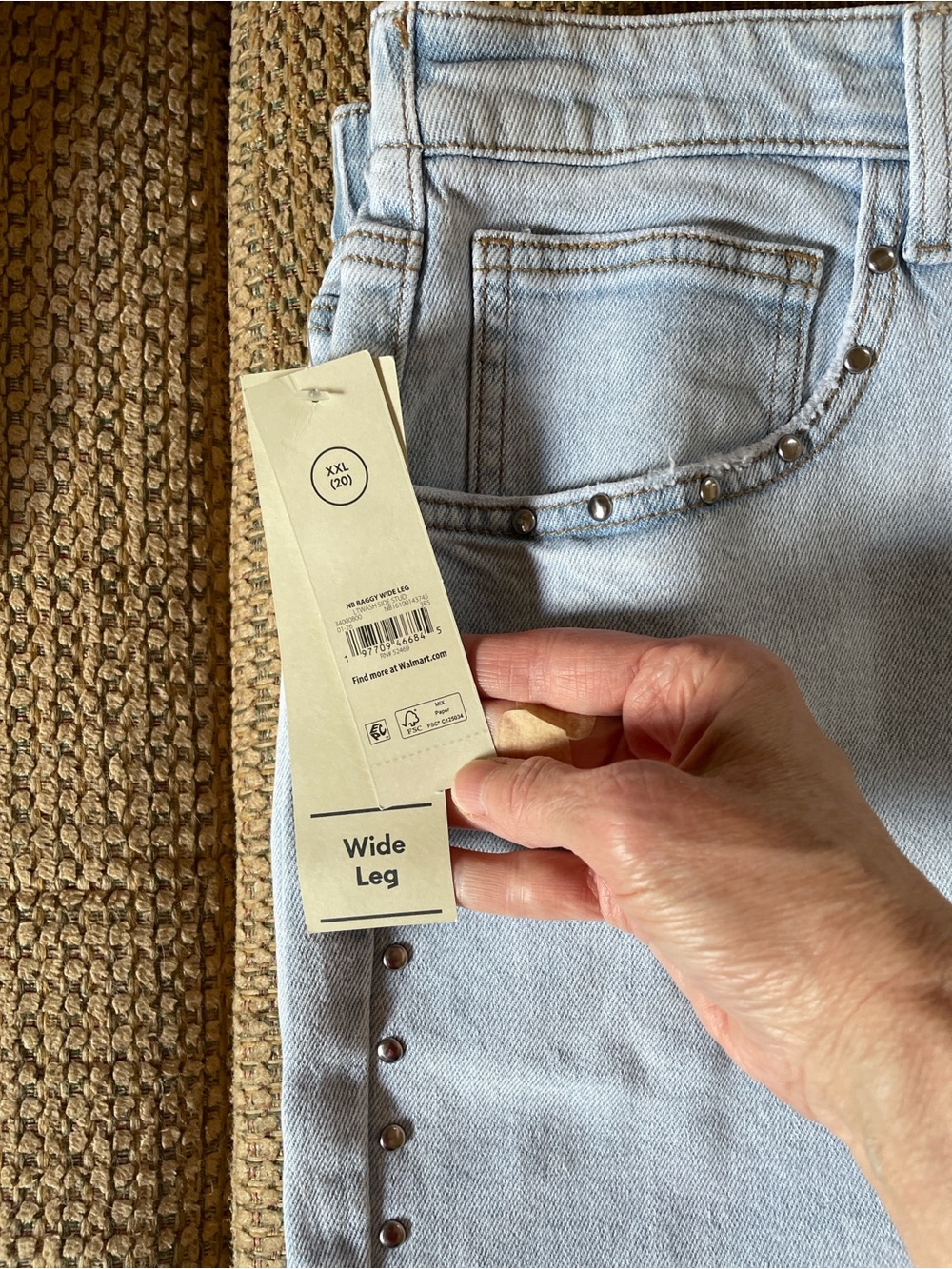 No Boundaries Jeans. - Picture 3 of 11